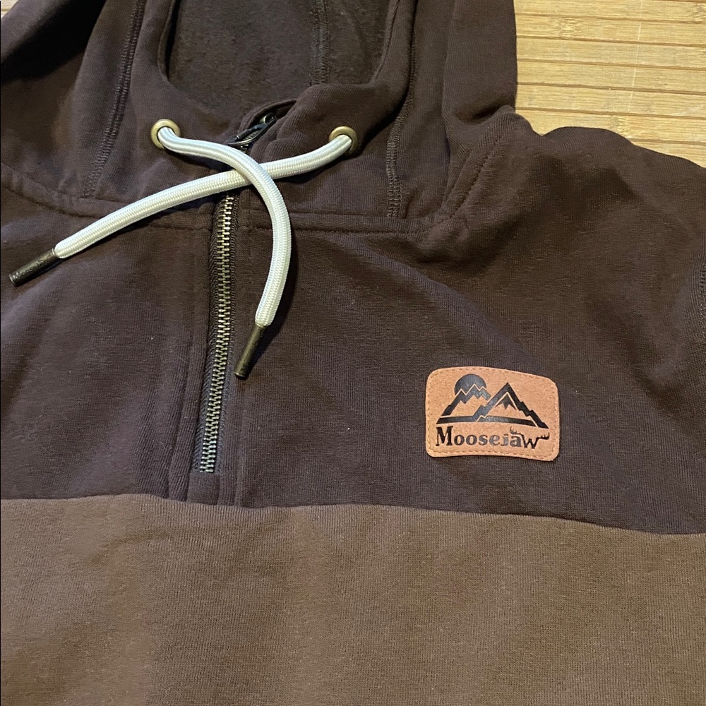 Moosejaw Quarter Zip Hoodie - Picture 2 of 5